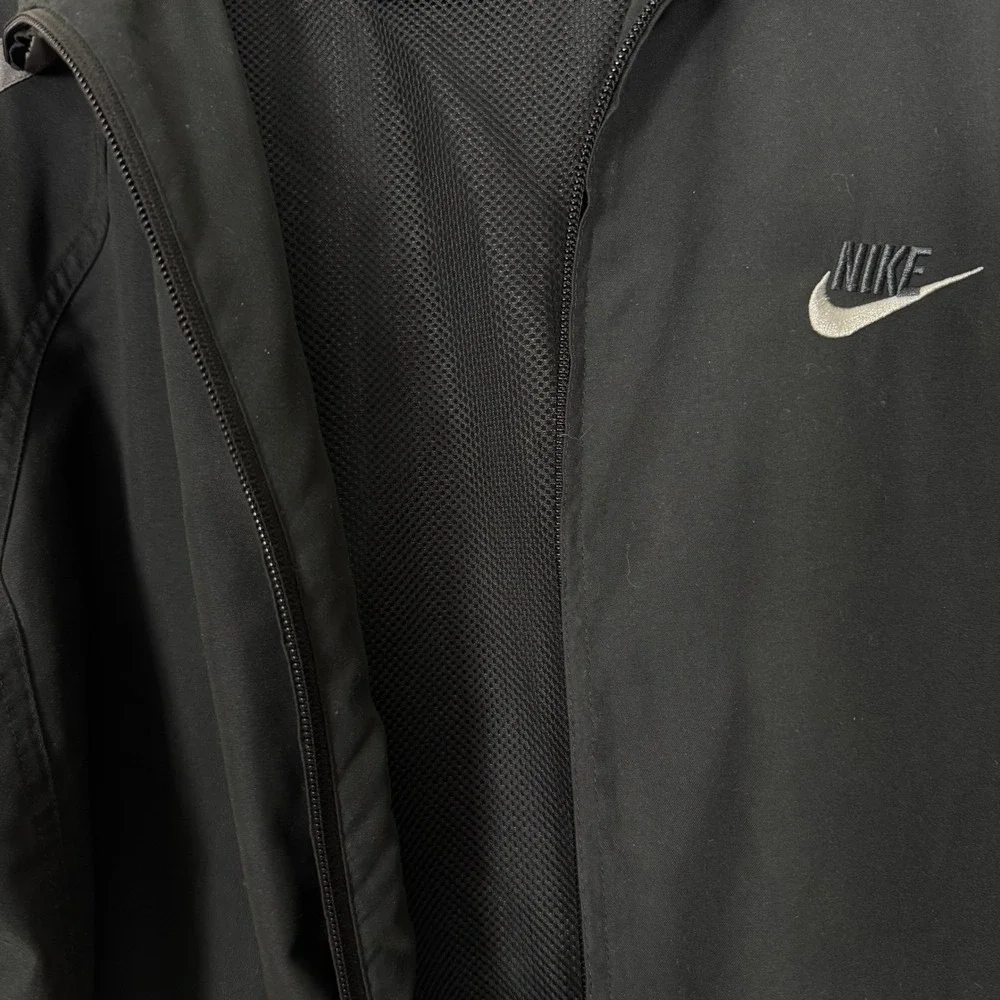 VTG Nike Windbreaker‎ Jacket Zip Black Grey S Mens Athleisure Activewear Running